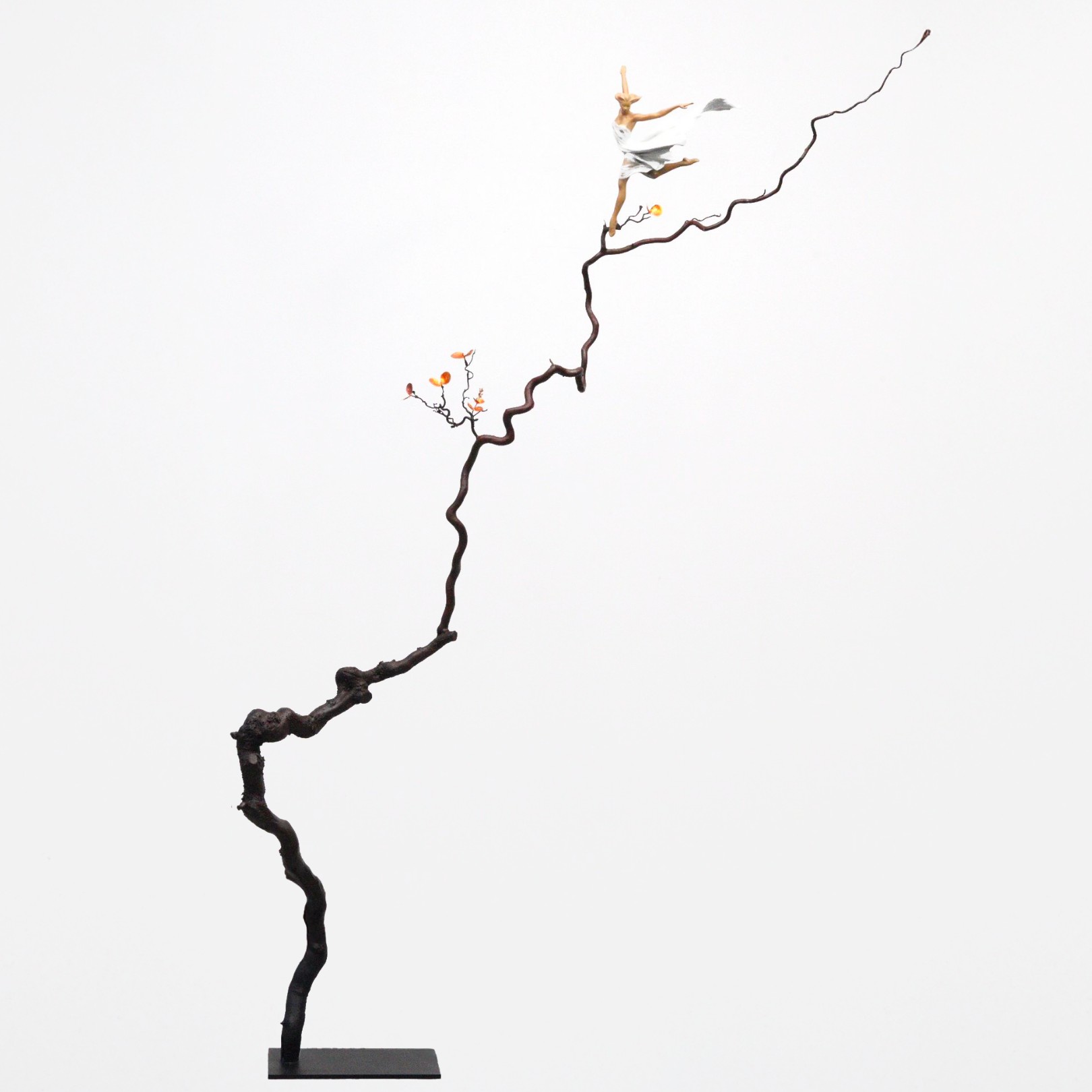 SUSPENDED FREEDOM - LUO LI RONG - Galeries Bartoux