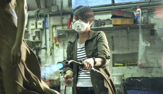LUO LI RONG OPENS HER STUDIO LUO LI RONG OPENS HER STUDIO - Galeries Bartoux