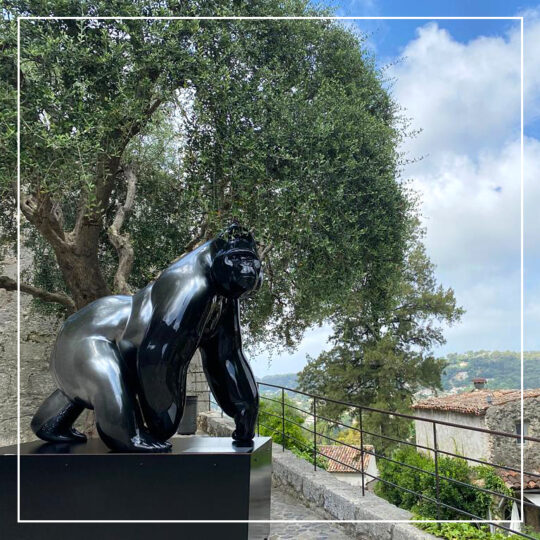 The colossus of Michel Bassompierre settle in Saint-Paul-De-Vence - Galeries Bartoux