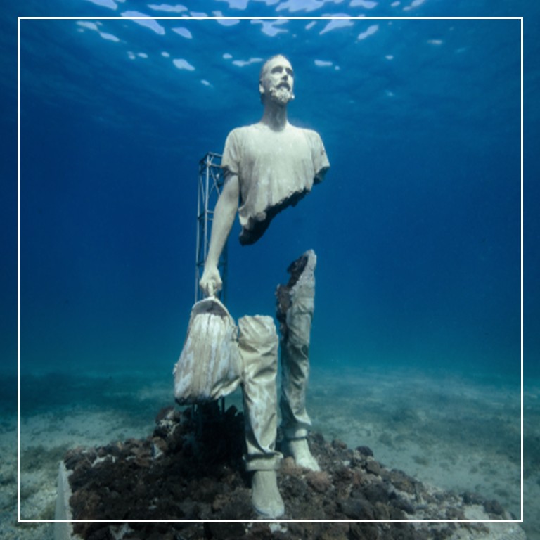 BRUNO CATALANO’S NEW UNDERWATER VOYAGE - Galeries Bartoux