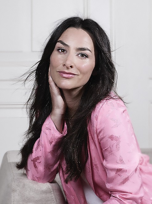 ISABELLE VAN ZEIJL ISABELLE VAN ZEIJL