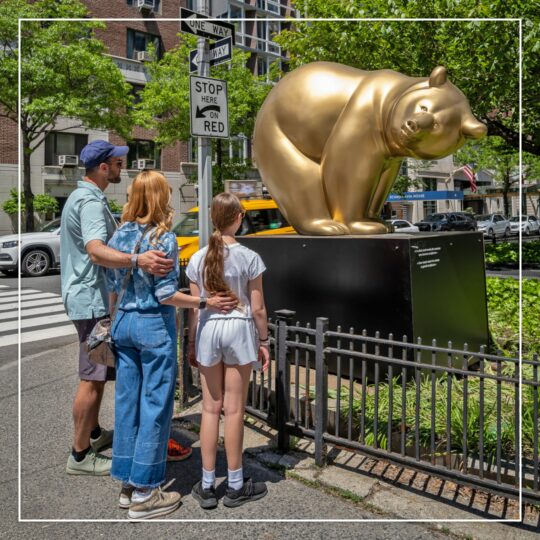 LES "FRAGILE GIANTS" DE MICHEL BASSOMPIERRE CONQUIÈRENT NEW YORK LES "FRAGILE GIANTS" DE MICHEL BASSOMPIERRE CONQUIÈRENT NEW YORK - Galeries Bartoux